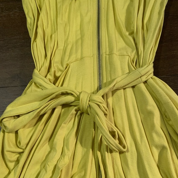 BCBGMAXAZRIA Yellow Zipper Front Dress - Picture 5 of 10